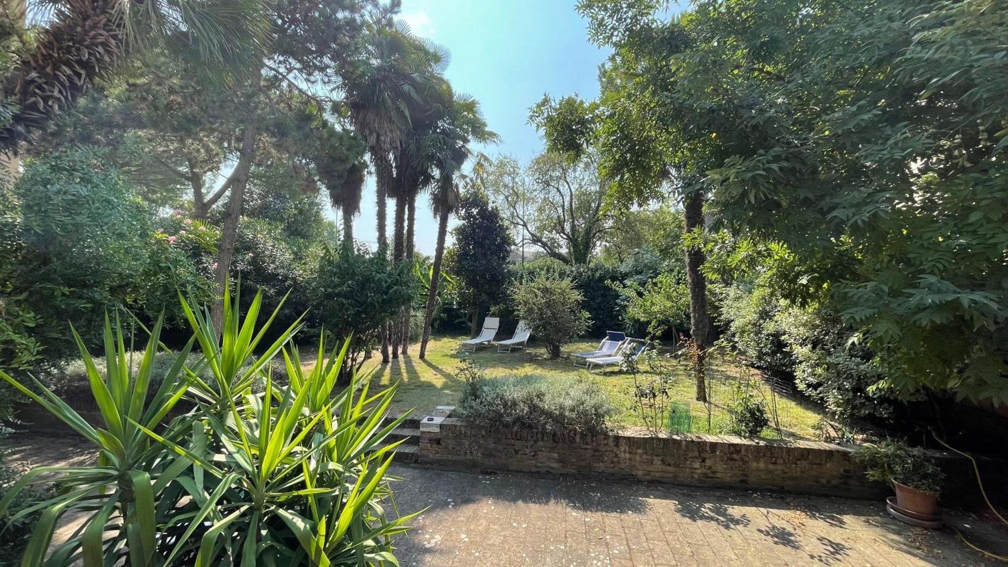 Ai Giardini Di San Vitale Ravenna Exteriör bild